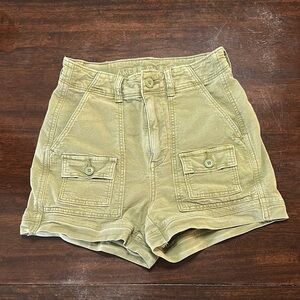 American Eagle Outfitters Women's Green Shorts